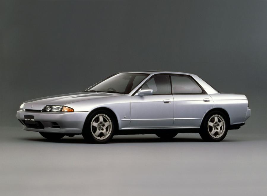 Nissan Skyline GTS-T Sedan '1989